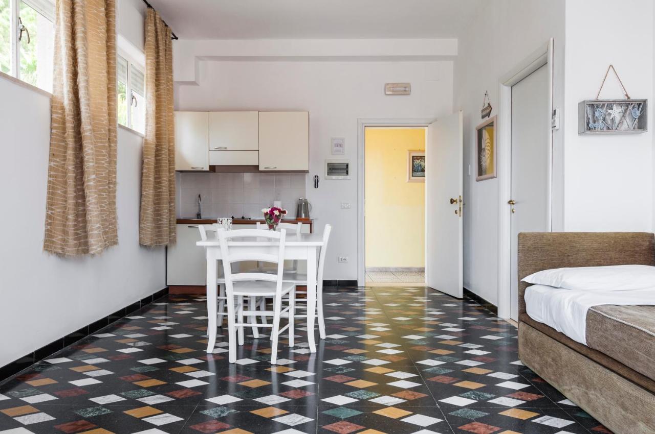 Calliope'S Apartments - Stella Del Mare Syracuse Exterior photo