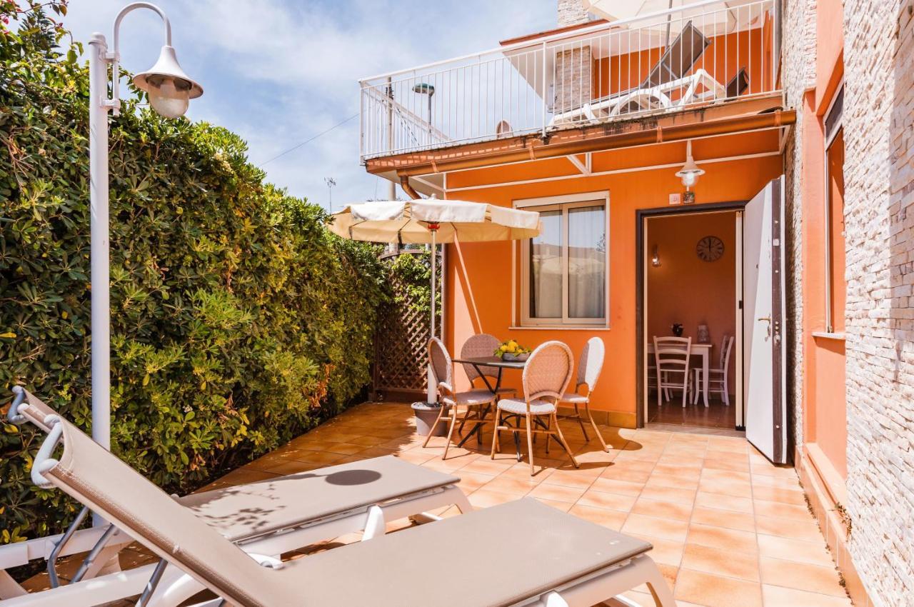 Calliope'S Apartments - Stella Del Mare Syracuse Exterior photo